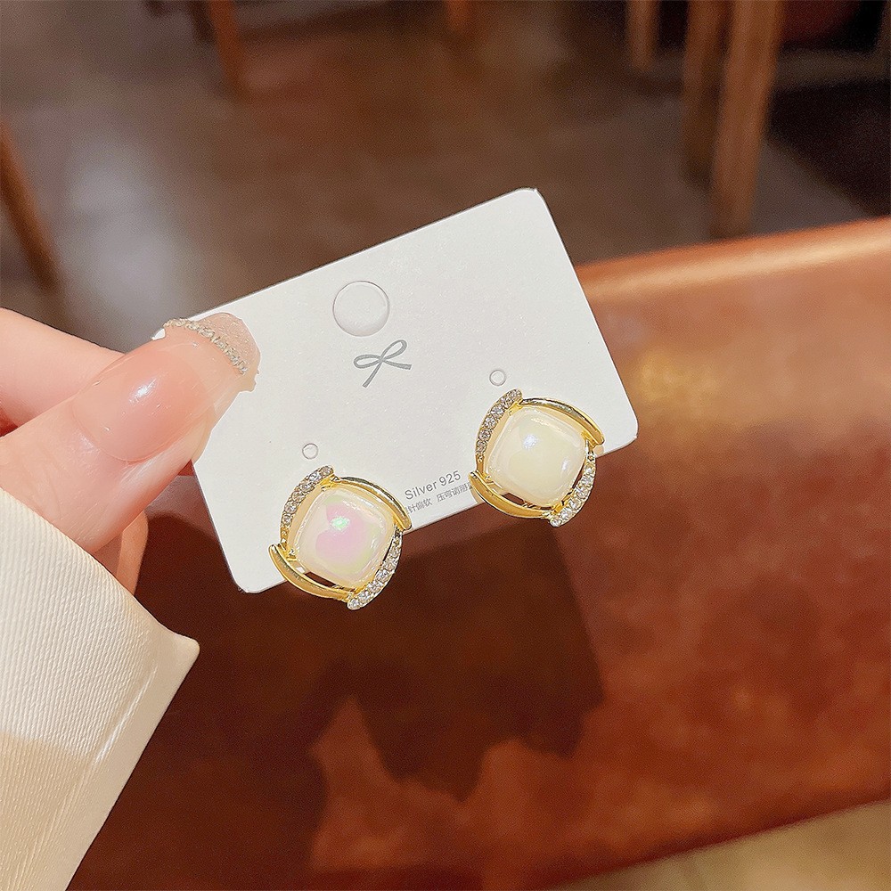 925 Silver Needle Korean Fashi - Pearl Stud Earrings ulasan dan harga