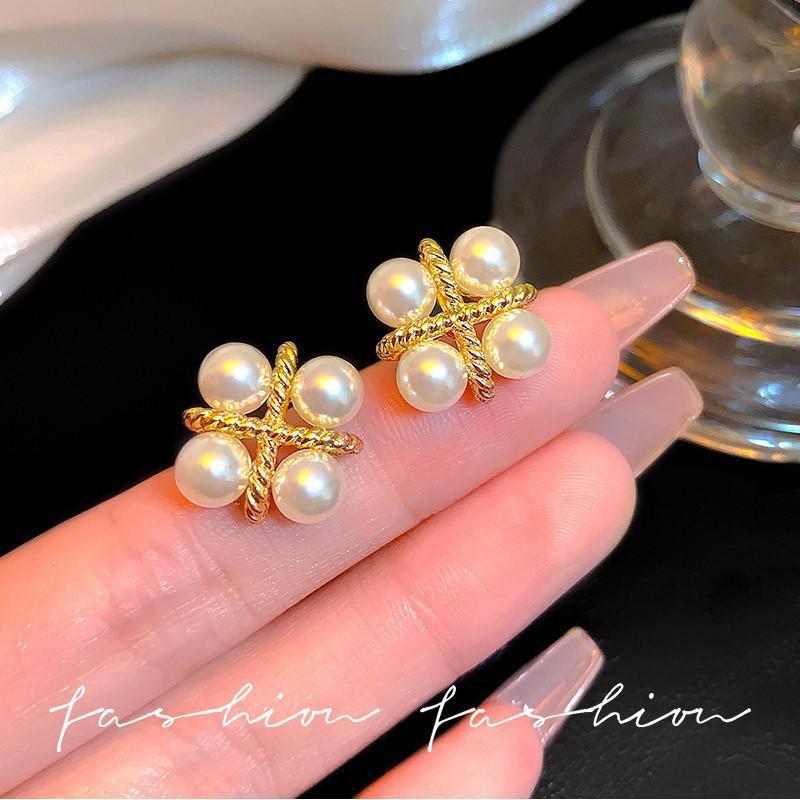 925 Silver Needle Korean Fashi - Pearl Stud Earrings ulasan dan harga