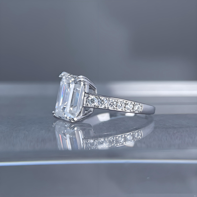 4 Carat Radiant Cut Moissanite - Moissanite Ring ulasan dan harga